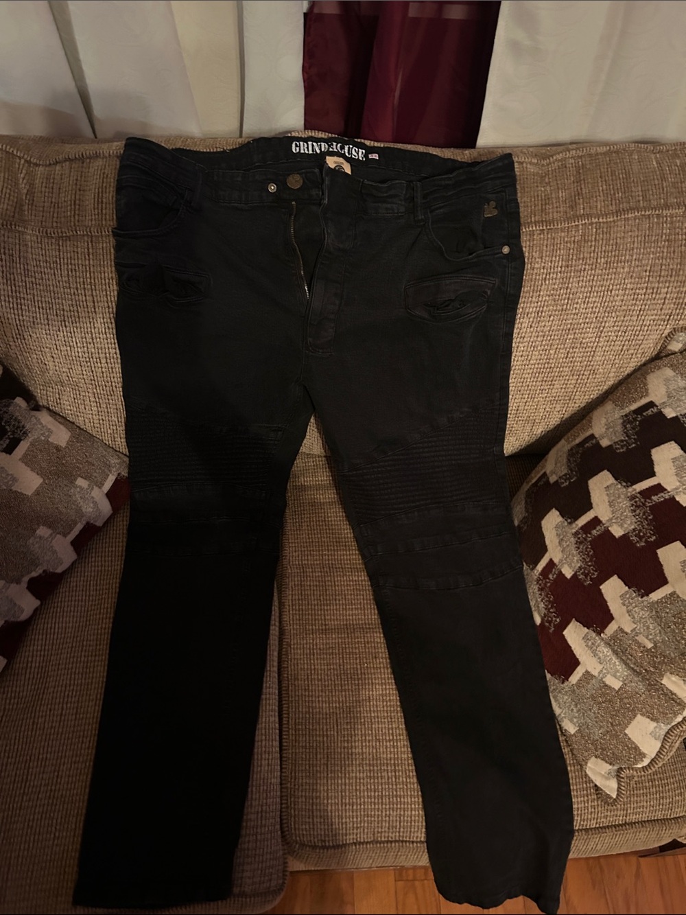 Grindhouse Men’s Slim Black Jeans